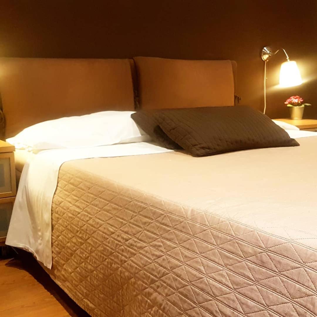XX Miglia Rooms & Apartments カターニア エクステリア 写真